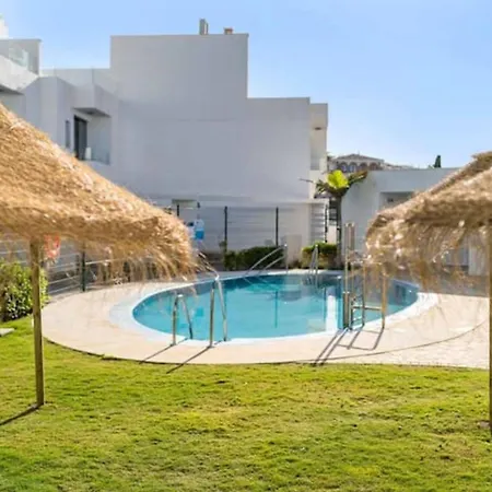 Fantastic Townhouse Near The Malaga