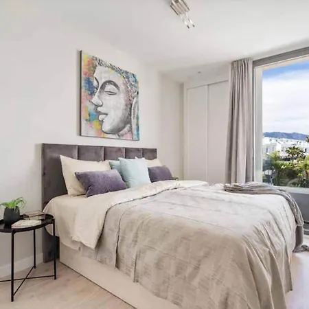 Fantastic Townhouse Near The Holiday home Malaga